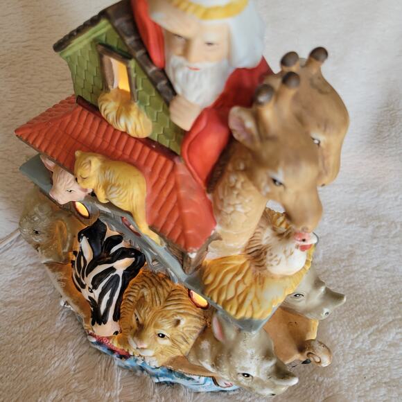 VTG Noah's Ark Handpainted Ceramic Nightlight Light Up Display Animal Figurine - Picture 10 of 16
